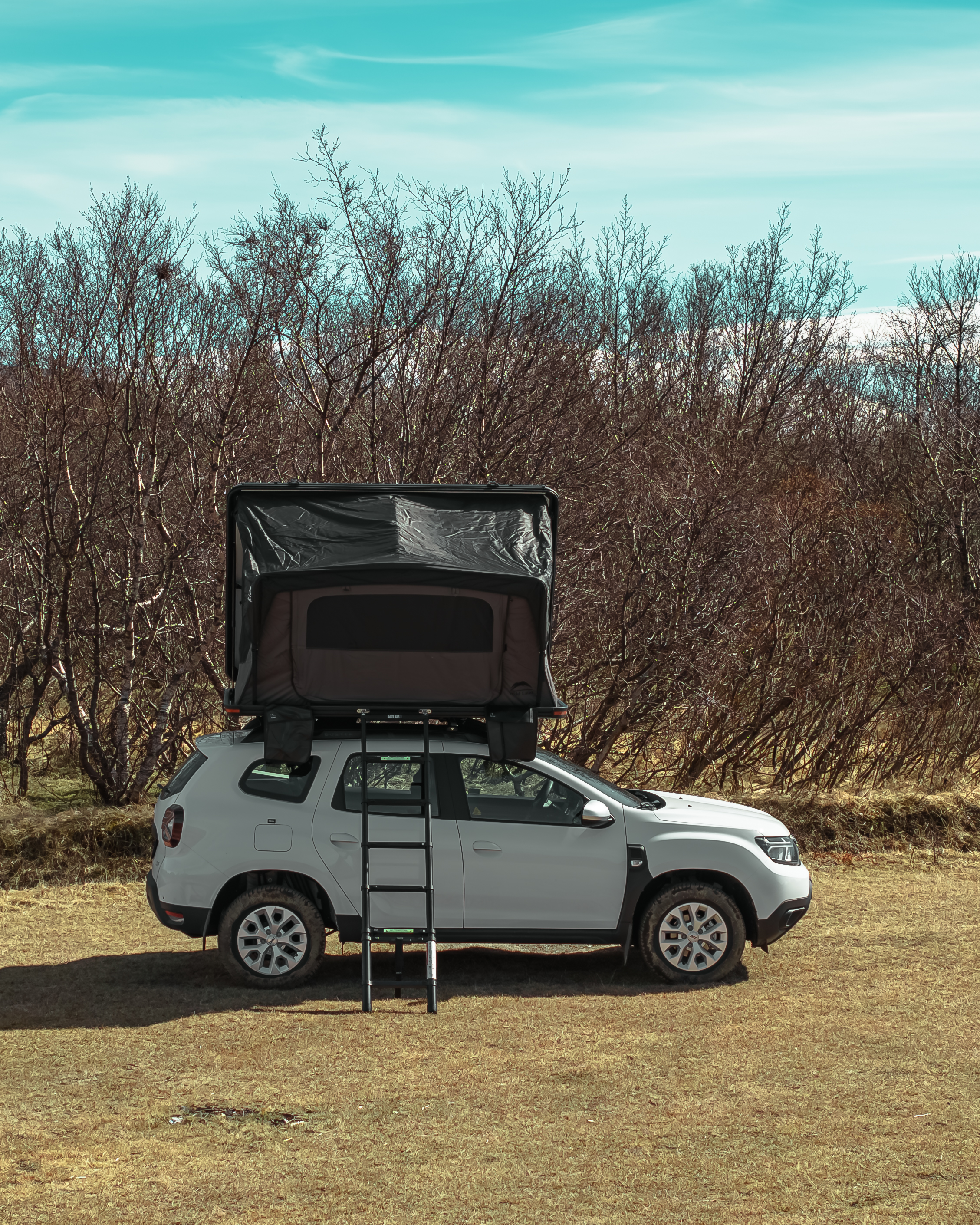 Dacia Duster mit Dachzelt