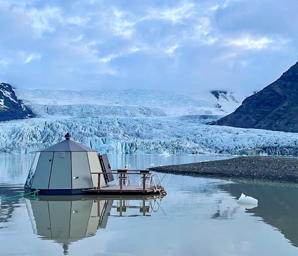 Gletscherlagune Fjallsárlón – Übernachtung im Iglu-Boot