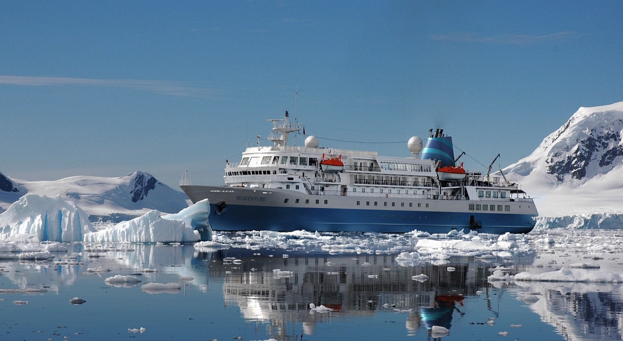 MS Seaventure im Eismeer